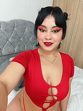zoe love18 online show from 05-07-26, 04:39