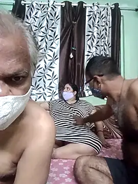 HoneyHush online show from 03-25-26, 05:34