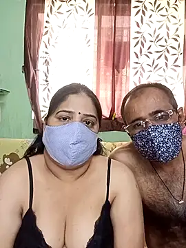 HoneyHush online show from 02-08-26, 07:17