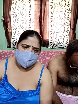 HoneyHush online show from 02-21-26, 11:23