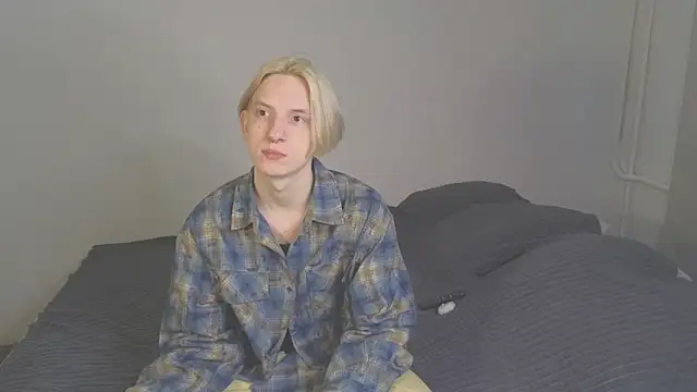 Snapshot of Ron_Vilss chatting on 02-01-26, 06:33 Ron Vilss online show from 02-01-26, 06:33