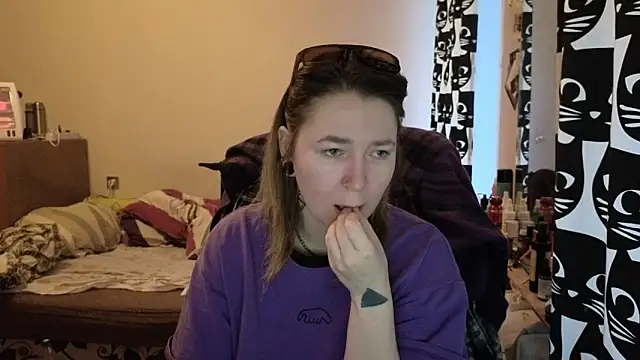 Ozalin  online show from 02-03-26, 07:13