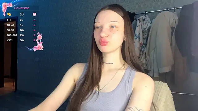 Snapshot of LumPetal chatting on 03-03-26, 03:46 LumPetal online show from 03-03-26, 03:46