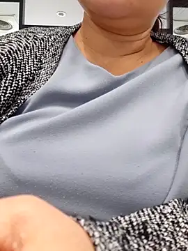 Yummyamasha online show from 06-11-26, 02:53
