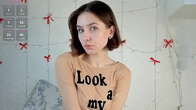 Snapshot of VelvetCaress chatting on 03-31-26, 08:16 VelvetCaress online show from 03-31-26, 08:16