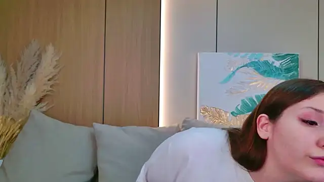 Anora Mills online show from 03-31-26, 05:53