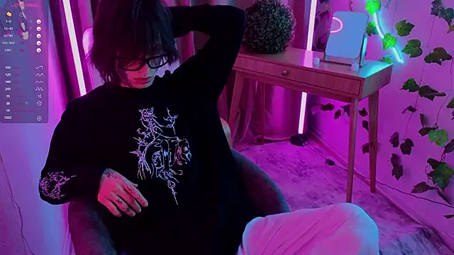 Snapshot of swagamee chatting on 02-11-26, 09:03 swagamee online show from 02-11-26, 09:03