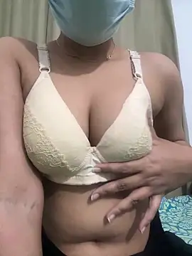 Snapshot of Divya-03 chatting on 02-16-26, 07:23 Divya-03 online show from 02-16-26, 07:23