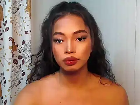 Snapshot of girlyteengrl chatting on 03-04-26, 02:14 girlyteengrl online show from 03-04-26, 02:14