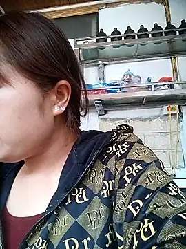 cute-hiphop online show from 05-18-26, 04:18