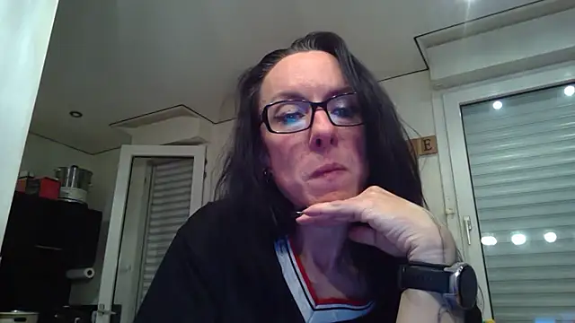 FITGIRL-MAEVA online show from 02-10-26, 08:08