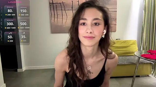 Snapshot of DeliaPesta chatting on 02-09-26, 07:23 DeliaPesta online show from 02-09-26, 07:23