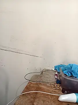 Chinnima143 online show from 04-17-26, 06:16