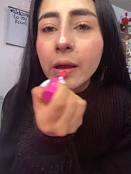 Snapshot of Natasha-Naughty- chatting on 02-16-26, 01:43 Natasha-Naughty- online show from 02-16-26, 01:43