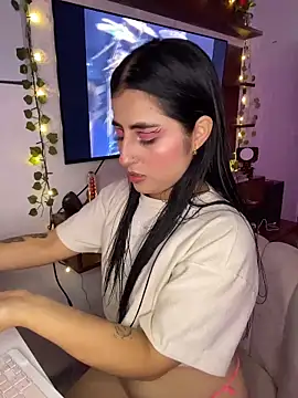 Snapshot of Natasha-Naughty- chatting on 02-19-26, 03:09 Natasha-Naughty- online show from 02-19-26, 03:09