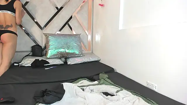 Geminis    online show from 02-24-26, 06:31