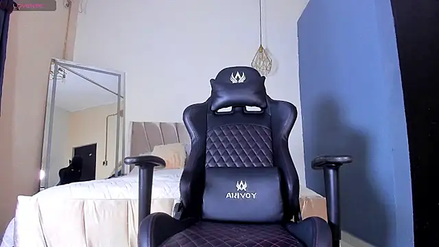 Snapshot of Alishaa_sweet chatting on 03-01-26, 01:00 Alishaa sweet online show from 03-01-26, 01:00