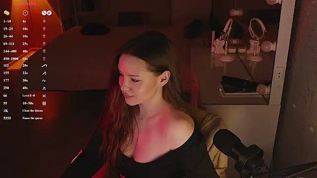 Alisia here online show from 06-09-26, 09:16