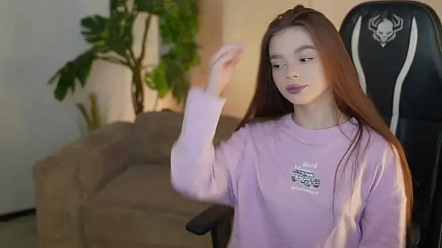 Zlata Sky online show from 12-14-25, 04:01