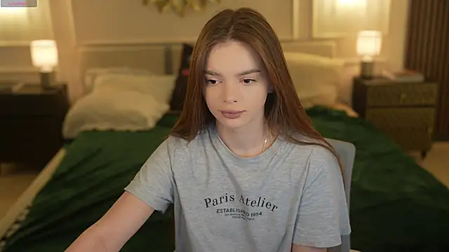 Snapshot of Zlata_Sky chatting on 02-26-26, 03:45 Zlata Sky online show from 02-26-26, 03:45