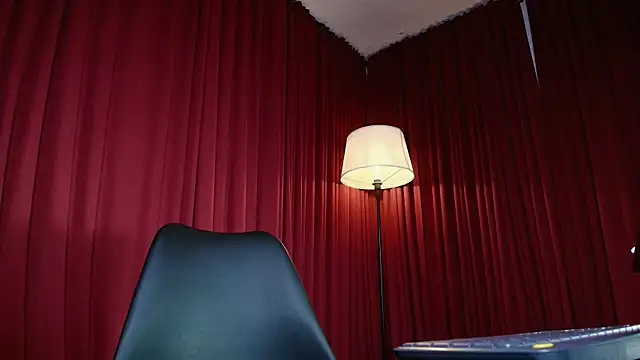 Sharlotte  1 online show from 04-20-26, 11:35