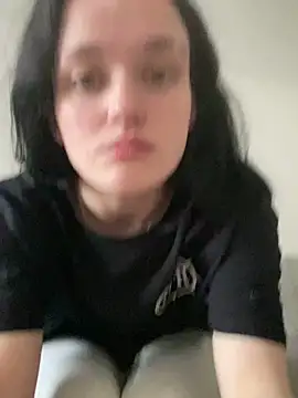 LeonieClaire online show from 02-23-26, 03:12