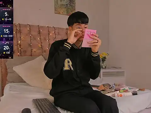 noah lewiss online show from 02-23-26, 10:49