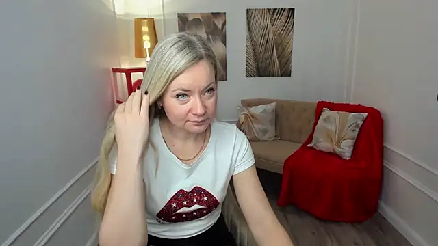 CharlotteKerti online show from 02-10-26, 11:53