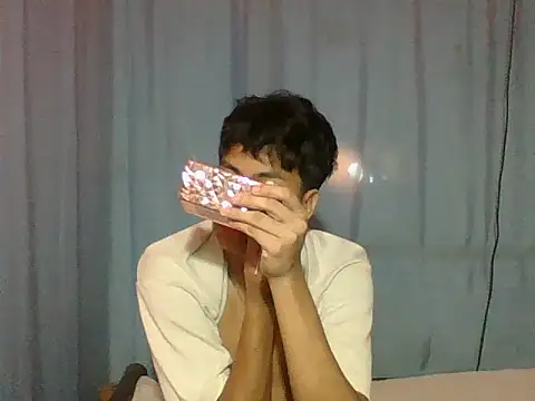 Snapshot of jomhappy chatting on 06-15-26, 10:53 jomhappy online show from 06-15-26, 10:53