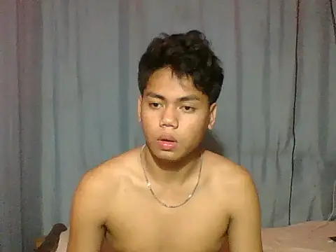 Snapshot of jomhappy chatting on 06-12-26, 11:30 jomhappy online show from 06-12-26, 11:30