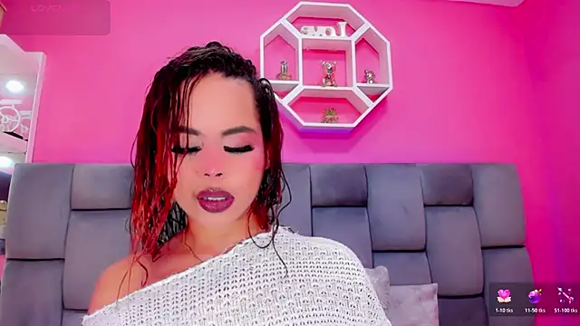 Snapshot of ManuelaJohnson chatting on 07-02-26, 01:06 ManuelaJohnson online show from 07-02-26, 01:06