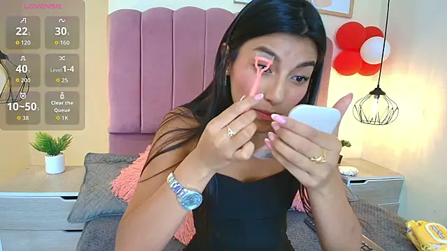 Ateneaaa  online show from 03-20-26, 07:26