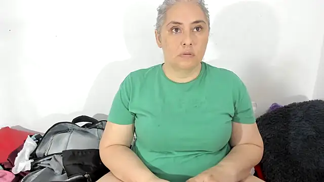mature gold1 online show from 07-12-26, 12:39