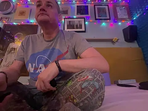 dribbleandthrob online show from 02-11-26, 06:02