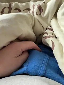 twankletoes1234 online show from 03-12-26, 11:25