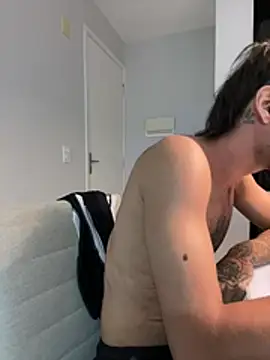 ruffvip online show from 04-02-26, 11:11