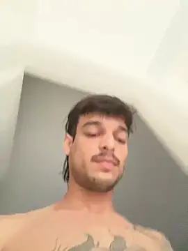 ruffvip online show from 04-07-26, 12:40