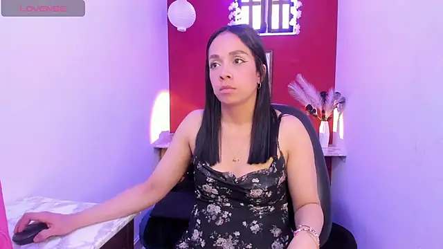 Snapshot of paula_lopez__ chatting on 02-10-26, 07:46 paula lopez online show from 02-10-26, 07:46