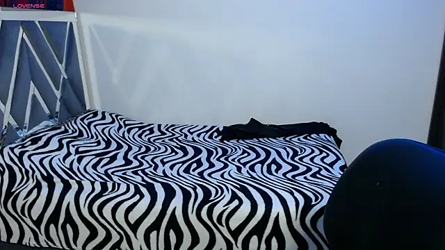 paula lopez   online show from 05-12-26, 11:00