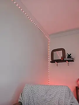 LilaRvsh online show from 02-18-26, 05:09