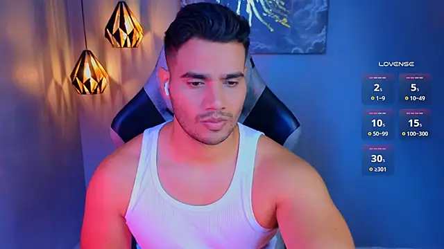 Snapshot of AndresRodriguez1 chatting on 02-22-26, 01:35 AndresRodriguez1 online show from 02-22-26, 01:35