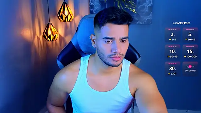 AndresRodriguez1 online show from 04-23-26, 12:28