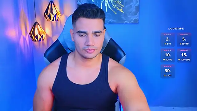 Snapshot of AndresRodriguez1 chatting on 02-15-26, 03:55 AndresRodriguez1 online show from 02-15-26, 03:55