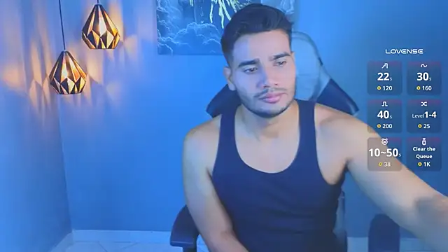 AndresRodriguez1 online show from 04-16-26, 12:50