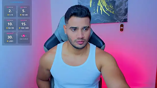AndresRodriguez1 online show from 05-30-26, 02:01