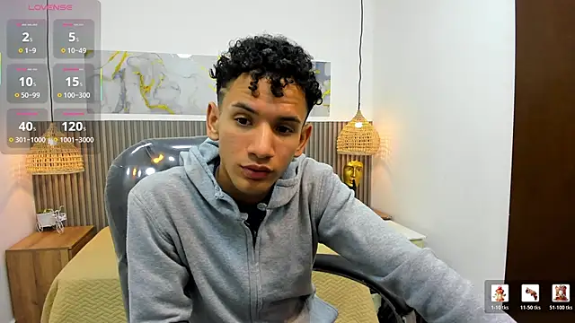 Snapshot of JDWhite18 chatting on 06-18-26, 03:38 JDWhite18 online show from 06-18-26, 03:38