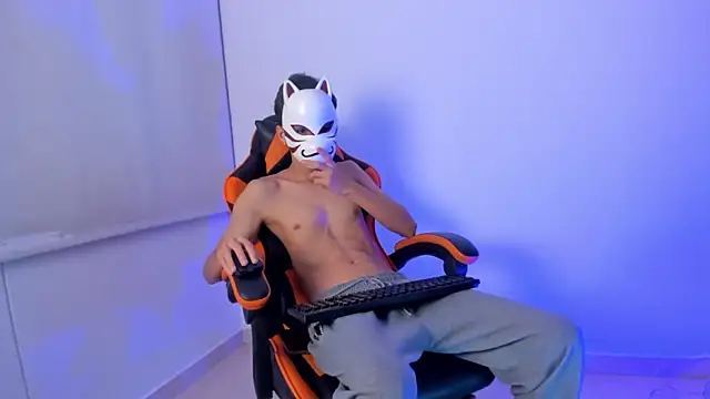 Snapshot of Senpai_Lover_ chatting on 02-08-26, 07:11 Senpai Lover online show from 02-08-26, 07:11