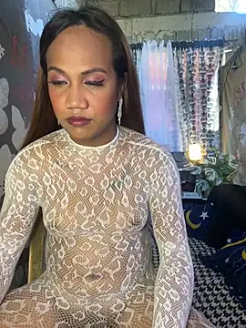 Queen-barbie online show from 03-27-26, 08:59