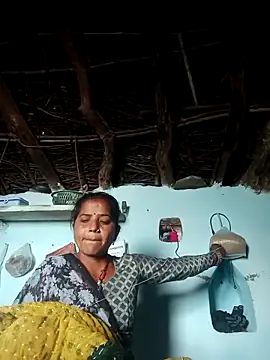 Snapshot of Manu_mehta chatting on 02-08-26, 04:21 Manu mehta online show from 02-08-26, 04:21