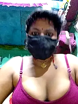 Snapshot of rasim_sexe chatting on 02-14-26, 03:23 rasim sexe online show from 02-14-26, 03:23